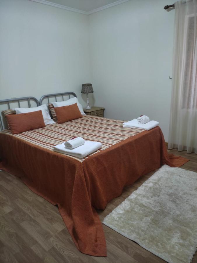 Guesthouse Casa Das Abegoarias Celorico De Basto Ngoại thất bức ảnh